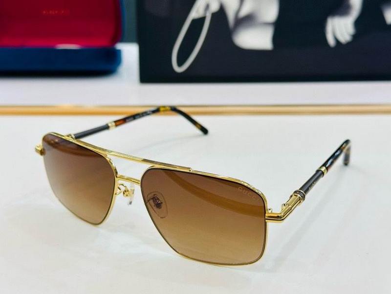 Gucci Sunglasses 868